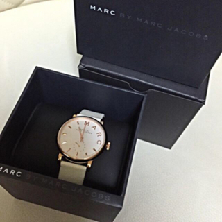 マークバイマークジェイコブス(MARC BY MARC JACOBS)の大幅値下げ】腕時計 ベイカー ホワイト(腕時計)