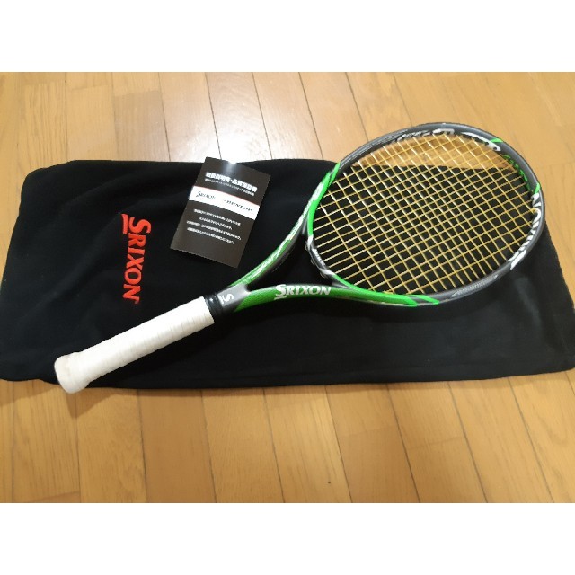 Srixon(スリクソン)の超美品！スリクソン　硬式ラケットREVO CV 3.0 Fツアー　G2 スポーツ/アウトドアのテニス(ラケット)の商品写真