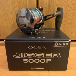 シマノ(SHIMANO)のシマノ オシアジガー 5000p 美品(リール)