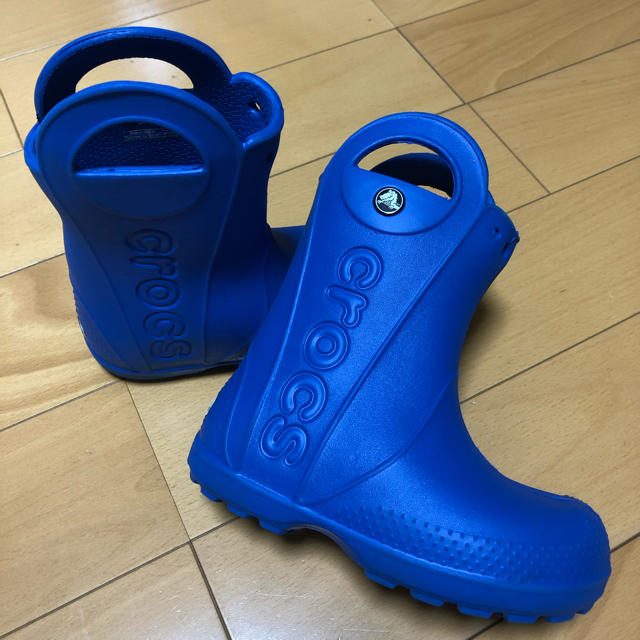 crocs(クロックス)のクロックス レインブーツ キッズ/ベビー/マタニティのキッズ靴/シューズ(15cm~)(長靴/レインシューズ)の商品写真