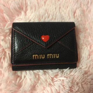 ミュウミュウ(miumiu)のちあ様  専用(折り財布)