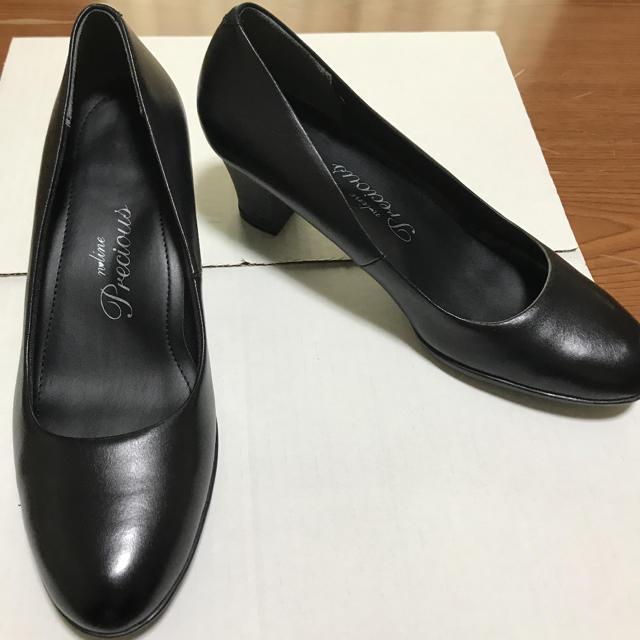 青山(アオヤマ)の黒パンプス24センチ レディースの靴/シューズ(ハイヒール/パンプス)の商品写真