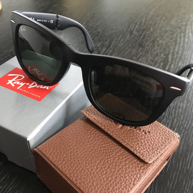 Ray-Ban(レイバン)のレイバン 折りたたみ レディースのファッション小物(サングラス/メガネ)の商品写真