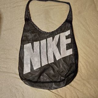 ナイキ(NIKE)のNIKE　ナイロンバッグ(ショルダーバッグ)