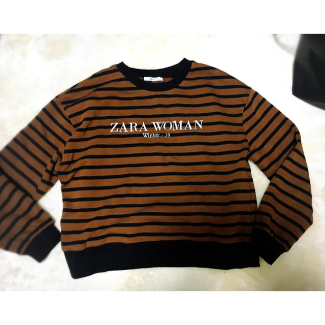 ZARA(ザラ)の新品未使用 ZARA ロゴスウェット レディースのトップス(トレーナー/スウェット)の商品写真