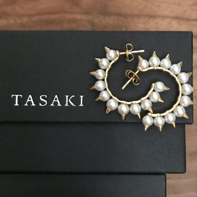 アクセサリー３月９日迄の限定出品 tasaki  デインジャー ピアス YG