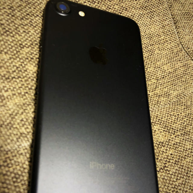 Apple(アップル)のorangina様専用 iphone7 SIMロック解除済み  スマホ/家電/カメラのスマートフォン/携帯電話(スマートフォン本体)の商品写真