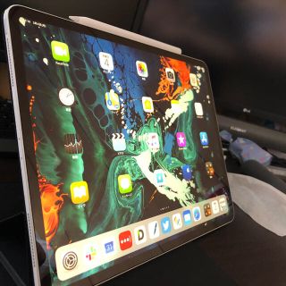 アイパッド(iPad)の最新 ipad pro 12.9 64GB 3世代 シルバー(タブレット)