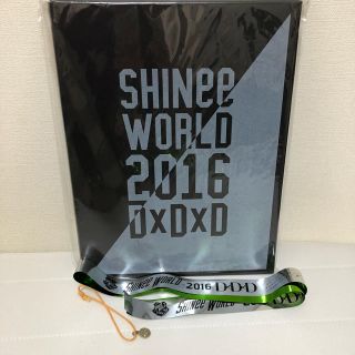 シャイニー(SHINee)のSHINee WORLD 2016 D×D×D パンフレット(アイドルグッズ)