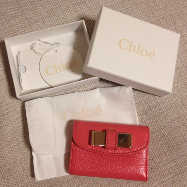 Chloe(クロエ)の【新品】クロエリリー2013春夏財布 レディースのファッション小物(財布)の商品写真