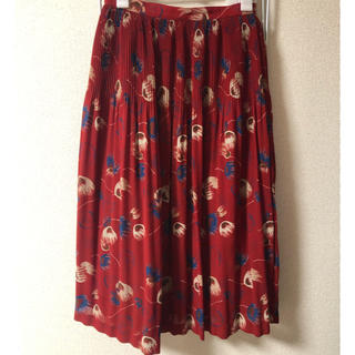 サンタモニカ(Santa Monica)の古着 赤 スカート(ひざ丈スカート)
