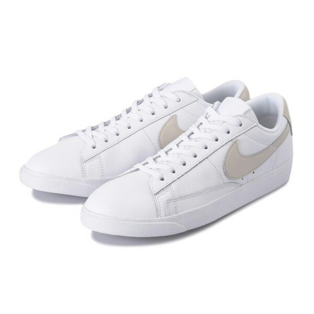 最値!新品!ﾅｲｷNIKE BLAZER LOW高級ﾚｻﾞｰｽﾆｰｶｰ 27.5