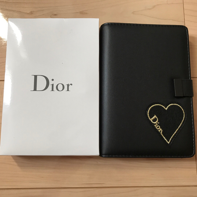 Christian Dior(クリスチャンディオール)のDior オリジナルノートブック CARNET NOTEBOOK ノベルティ手帳 インテリア/住まい/日用品の文房具(ノート/メモ帳/ふせん)の商品写真