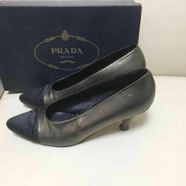 PRADA(プラダ)のみほ様専用 汚れ傷格安！PRADA レディースの靴/シューズ(ハイヒール/パンプス)の商品写真