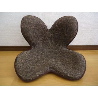 骨盤矯正椅子ボディメイクシートスタイルBodyMakeSeatStyleMTG(エクササイズ用品)