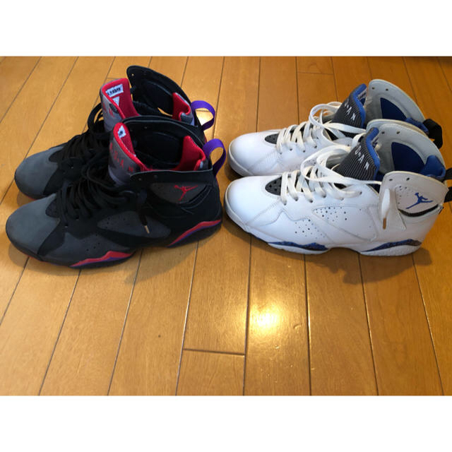 NIKE(ナイキ)のgwr様専用★ナイキ エアジョーダン7 AirJordan7 2足セット メンズの靴/シューズ(スニーカー)の商品写真