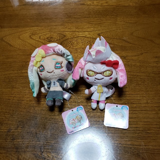スプラトゥーンサンリオコラボ ヒメ イイダ マスコット ぬいぐるみ テンタクルズ | フリマアプリ ラクマ