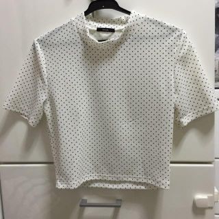 エモダ(EMODA)のEMODA ハイネックドットtops(カットソー(半袖/袖なし))