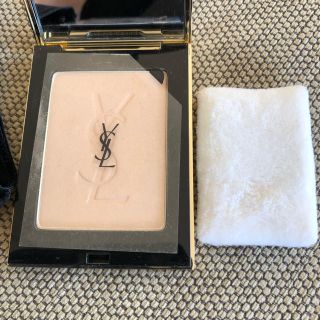 イヴサンローランボーテ(Yves Saint Laurent Beaute)のYSLイヴサンローラン フェイスパウダーフェイスカラー 中古2度使用(フェイスカラー)