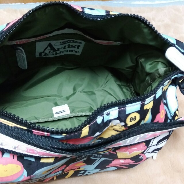 LeSportsac(レスポートサック)のLeSportsac ショルダーバッグ レディースのバッグ(ショルダーバッグ)の商品写真