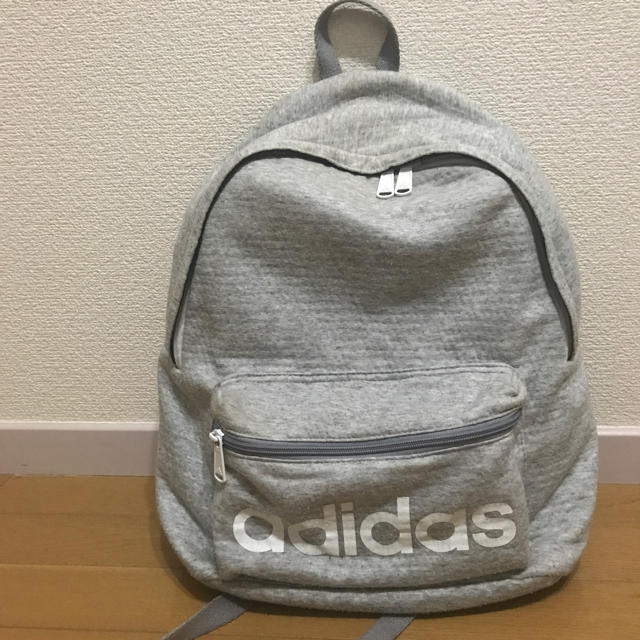 adidas(アディダス)のadidas リュック レディースのバッグ(リュック/バックパック)の商品写真