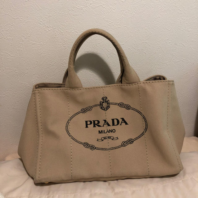 PRADA(プラダ)のPRADA プラダ カナパ トート バッグ M レディースのバッグ(ハンドバッグ)の商品写真