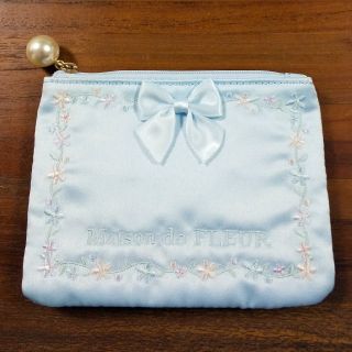 メゾンドフルール(Maison de FLEUR)の【やまだ様22日までお取置】メゾンドフルール ティッシュポーチ(ポーチ)