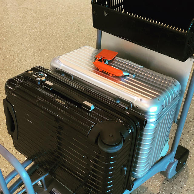 RIMOWA(リモワ)のリモワ RIMOWA 専用 革 レザー ハンドル カバー エルメス オレンジ ハンドメイドのファッション小物(バッグ)の商品写真