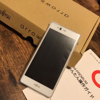 フジツウ(富士通)の【新品】富士通 arrows M04 PREMIUM アローズ スマホ【送料無料(スマートフォン本体)