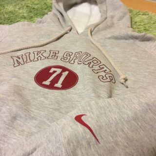 ナイキ(NIKE)のナイキパーカー♡値下げしました(パーカー)