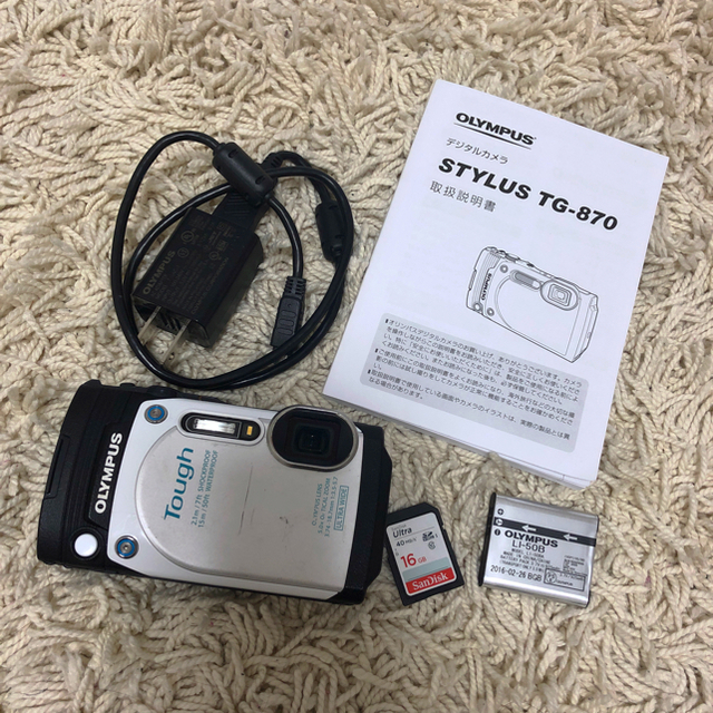 OLYMPUS(オリンパス)のcoral様専用 OLYMPUS STYLUS TG-870 スマホ/家電/カメラのカメラ(コンパクトデジタルカメラ)の商品写真