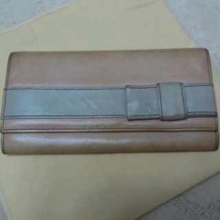 バレンティノ(VALENTINO)のヴァレンチノ 長財布(財布)