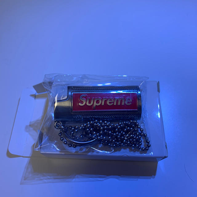 Supreme(シュプリーム)のsupreme metal lighter holster メンズのアクセサリー(ネックレス)の商品写真