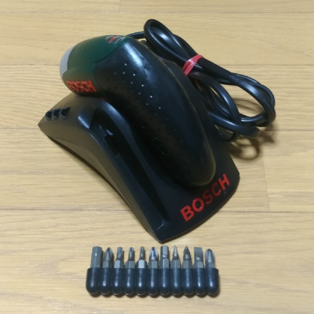 BOSCH(ボッシュ)のBOSCH 3.6V電動ドライバー 1.3Ah特別品 USED 箱は缶です！ スポーツ/アウトドアの自転車(工具/メンテナンス)の商品写真