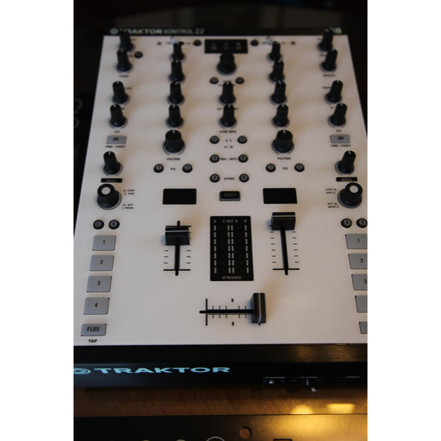 美品　TRAKTOR KONTROL Z2 1