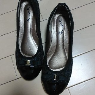 👠ローヒールの靴(ローファー/革靴)