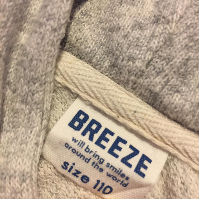 BREEZE(ブリーズ)のBREEZE フード付きパーカー 110cm キッズ/ベビー/マタニティのベビー服(~85cm)(トレーナー)の商品写真