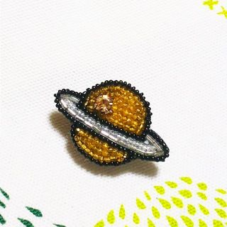 小林モー子 オバケピン ビーズ刺繍 ハンドメイド 人気 アクセサリー ブローチ