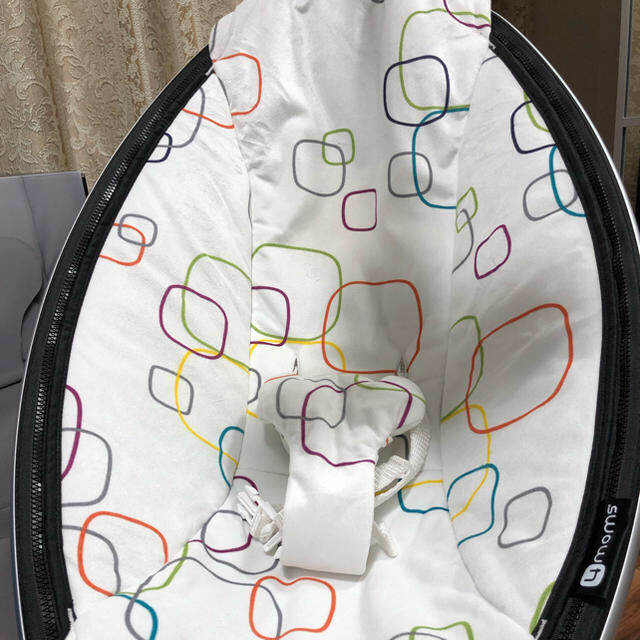 4moms mamaRoo4.0 プラッシュ　ママルー　バウンサー ゆりかご 2