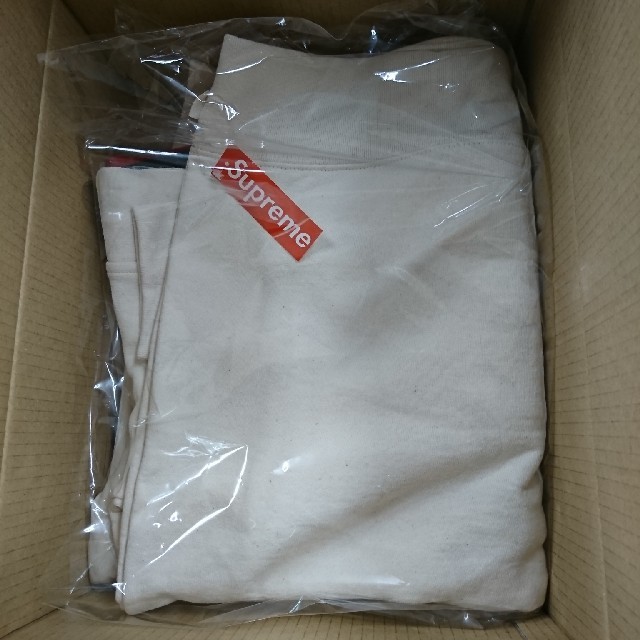 オンライン購入 SUPREME 19SS FORMULA CREWNECK