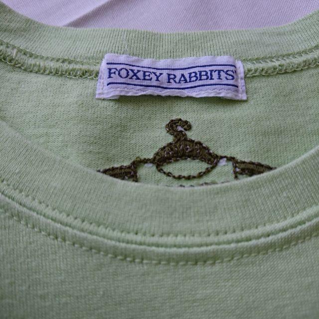 FOXEY(フォクシー)のFOXEY フォクシー　Tシャツ　グリーン レディースのトップス(Tシャツ(半袖/袖なし))の商品写真