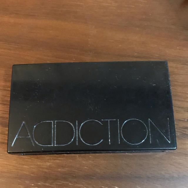 ADDICTION(アディクション)のADICTION 限定 ハイライト 37 アディクション コスメ/美容のベースメイク/化粧品(フェイスカラー)の商品写真