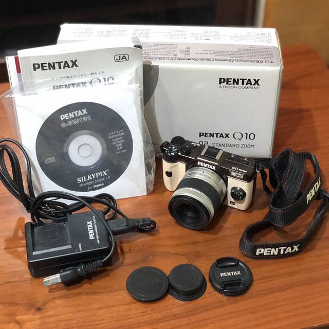 PENTAX Q10 レンズ交換式デジタル一眼カメラ