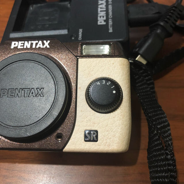 PENTAX Q10 レンズ交換式デジタル一眼カメラ 1