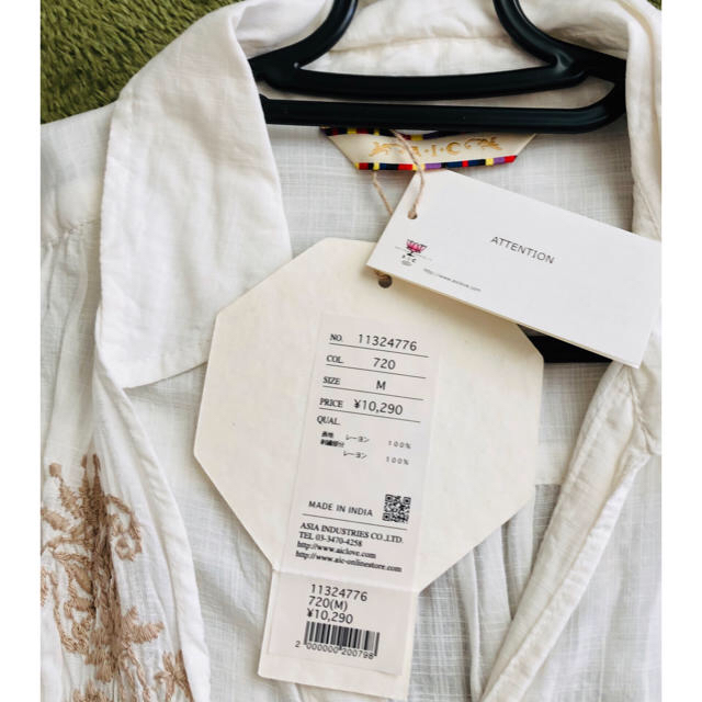 A・I・C(エーアイシー)の❇︎AIC❇︎2way刺繍白シャツ☆ レディースのトップス(シャツ/ブラウス(長袖/七分))の商品写真