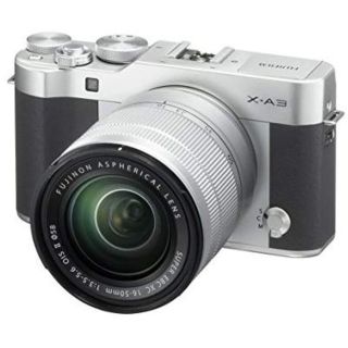 フジフイルム(富士フイルム)のFUJIFILM X-A3 16-50mmOIS Ⅱセット展示品シルバー保証有(ミラーレス一眼)