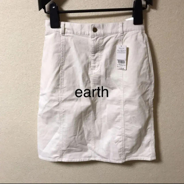 earth music & ecology(アースミュージックアンドエコロジー)の☘R226☘ 新品 earth コーデュロイ タイトスカート L レディースのスカート(ロングスカート)の商品写真