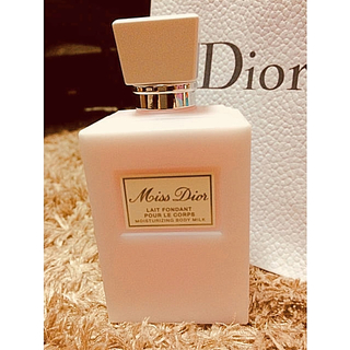 クリスチャンディオール(Christian Dior)のDior  ボディミルク新品未使用(ボディローション/ミルク)