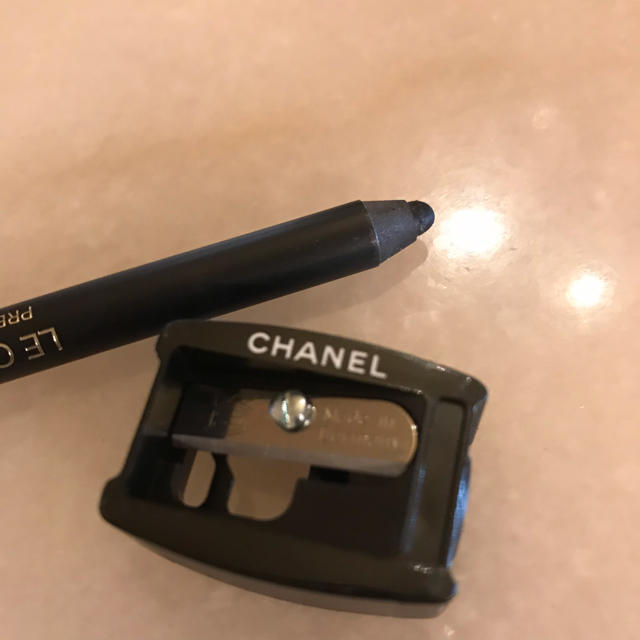 CHANEL(シャネル)のCHANEL ♡  LE CRAYON YEUX アイライナーペンシル コスメ/美容のベースメイク/化粧品(アイライナー)の商品写真