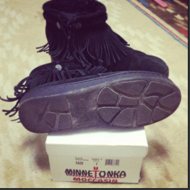 Minnetonka(ミネトンカ)のミネトンカ SHEEPSKIN♡ レディースの靴/シューズ(ブーツ)の商品写真